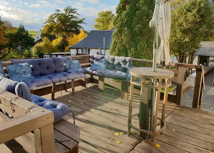 Apartment Schoene Kleiner Onkel Auf Idyllischem Reiterhof Nahe Burg Eltz Munstermaifeld