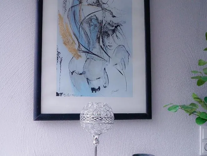 Schoene Kleiner Onkel Auf Idyllischem Reiterhof Nahe Burg Eltz *